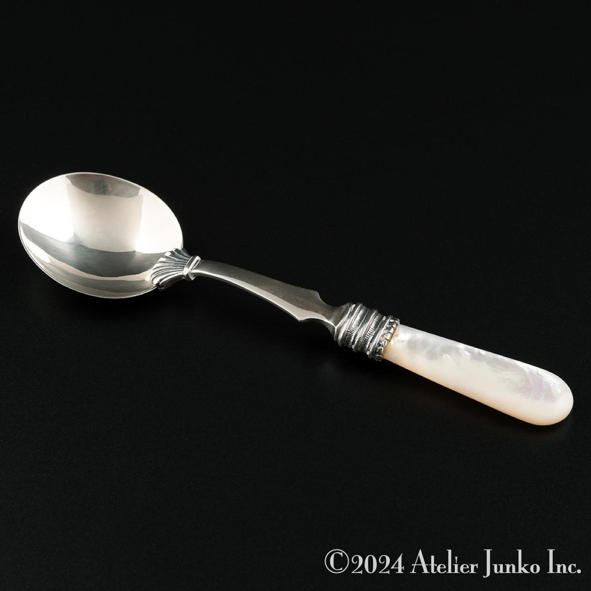 スプーン マザーパール Spoon Mother Pearl | Atelier Junko スプーン マザーパール Spoon Mother Pearl | Atelier Junko