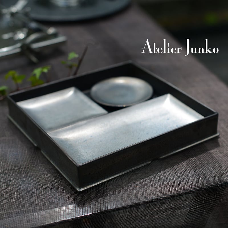 銀彩 家型七段重 正角皿・丸皿 | Atelier Junko EC shop