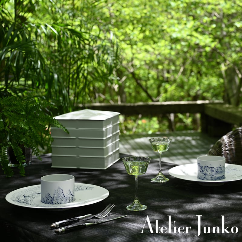 白磁 家型七段重（フタ） JZR-8003-1 | Atelier Junko EC shop