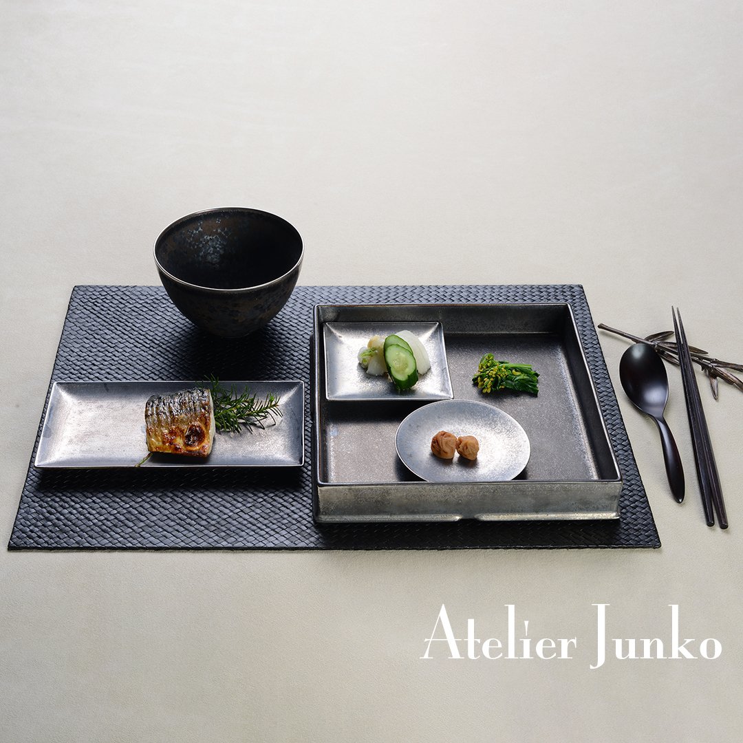 銀彩 家型七段重(長角皿) JZR-8002-9 | Atelier Junko EC shop 銀彩 家型七段重(長角皿) JZR-8002-9 | Atelier Junko EC shop