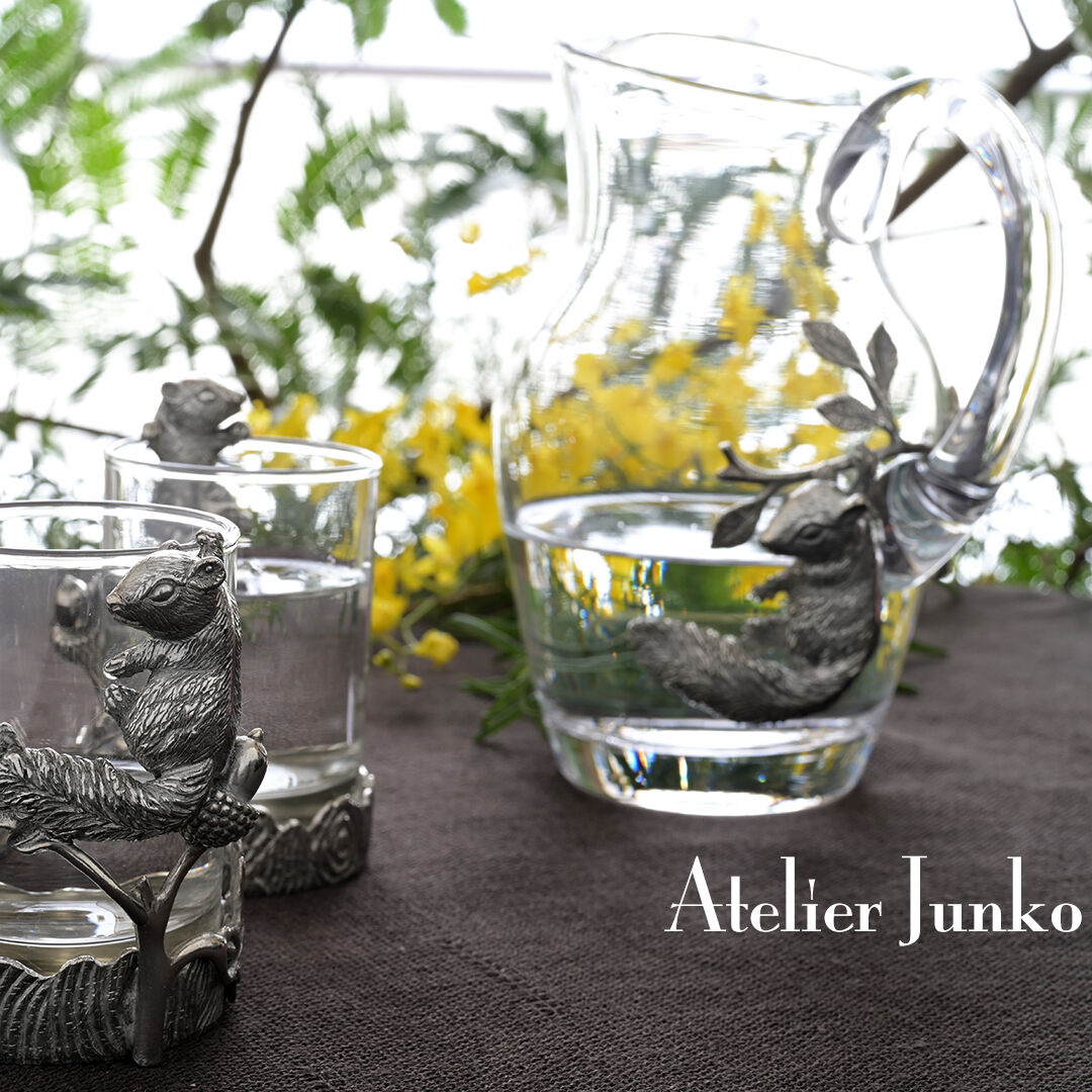 グラスピッチャー ソフィー リス ウイズ ブランチ Jug Sophie Squirrel