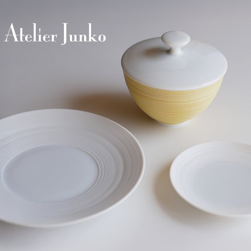 ヘムスフィア ホワイト プレート 10cm HEMISPHERE - 10 Asian pla