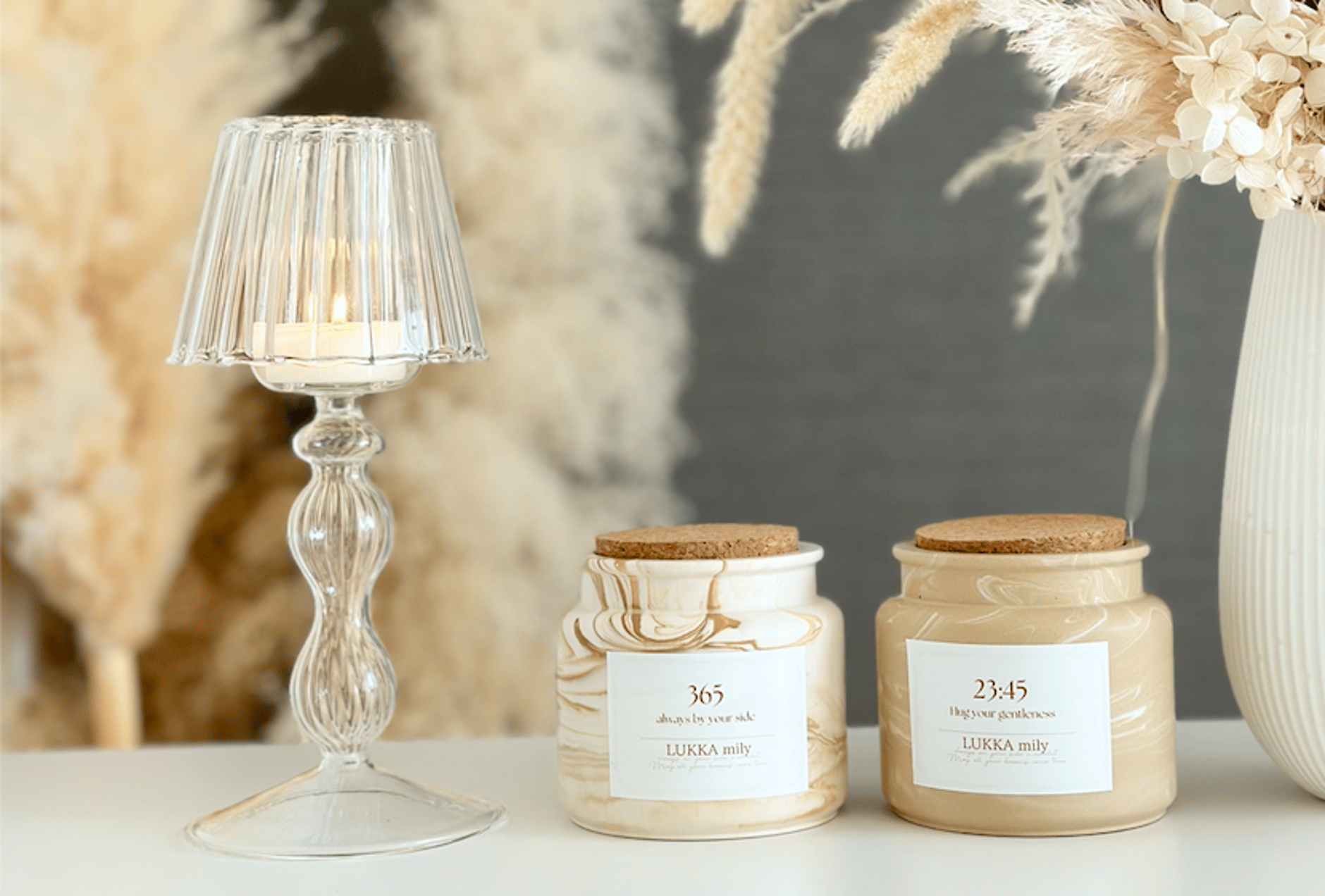 LOEWE HONEYSUCKLE アロマキャンドル 170g