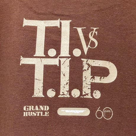 激レア MADE IN JAPAN製 SWAGGER × T.I. VS T.I.P. アルバム発売記念限定Tシャツ ブラウン Mサイズ