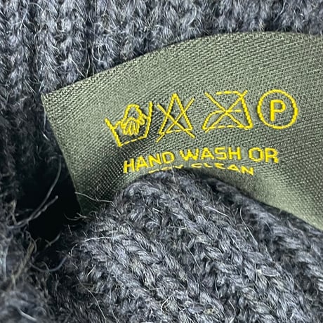 MADE IN ENGLAND製 HIGHLAND2000 ウールニット帽 ネイビー Fサイズ