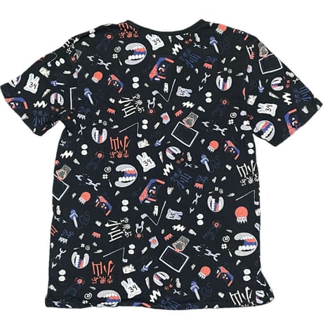 ▲訳あり商品▲ THE NIKE TEE 総柄Tシャツ ブラック Mサイズ