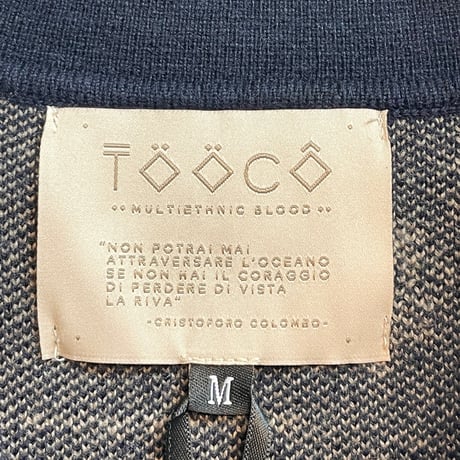 ★新品★ 2024年AWモデル TOOCO カシミヤ混ペイズリー柄襟付きカーディガン DANA NAVY S～XLサイズ