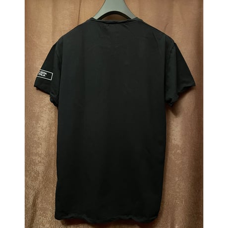 ★新品★ MADE IN ITALY製 MAGLIA 2024年SSモデル「MAGLIA」ポケット付きプリントクルーネックTシャツ ブラック S～Lサイズ