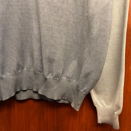 ☆タグ付き新古品☆ MADE IN ITALY製 Della Ciana グラデーション染め コットンVネックセーター パープル 50サイズ