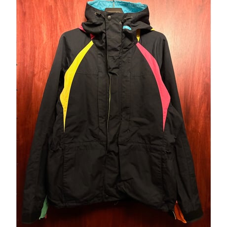 フェノメノン | STORES