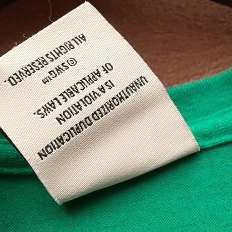 MADE IN JAPAN製 SWAGGER 「NOTORIOUS」プリントTシャツ グリーン Mサイズ