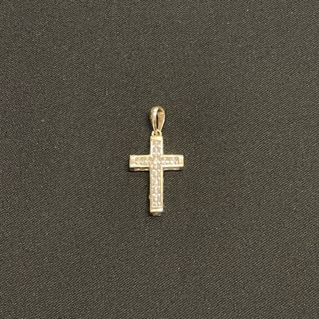 10金製 AVALANCHE 10Kイエローゴールド ジルコニアクロスペンダントヘッド Sサイズ ゴールド 幅13mm×27mm