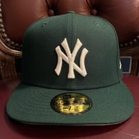 NEW ERA × MLB NEW YORK YANKEES GENUINE MERCHANDISE 59FIFTY ベースボールキャップ ダークグリーン 7-1/2 59.6cm