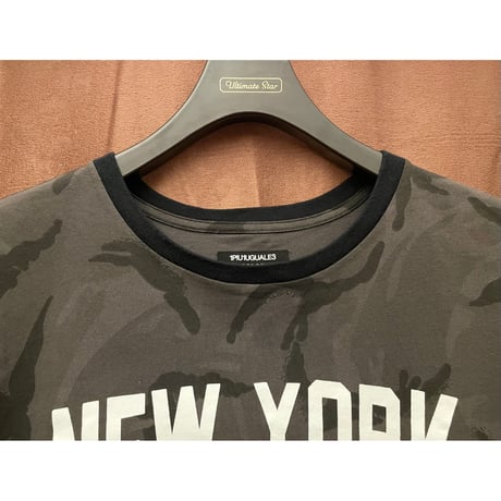 1PIU1UGUALE3 RELAX × NUMBER (N)INE NEW YORK CITY ロゴプリントTシャツ グレーカモ Lサイズ