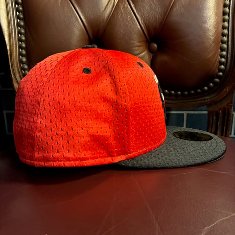 NEW ERA × NBA CHICAGO BULLS 59FIFTY メッシュベースボールキャップ レッド×ブラック 7-3/8 58.7cm
