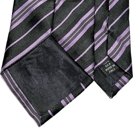 MADE IN ITALY製 TRUSSARDI レジメンタル柄シルクネクタイ パープル