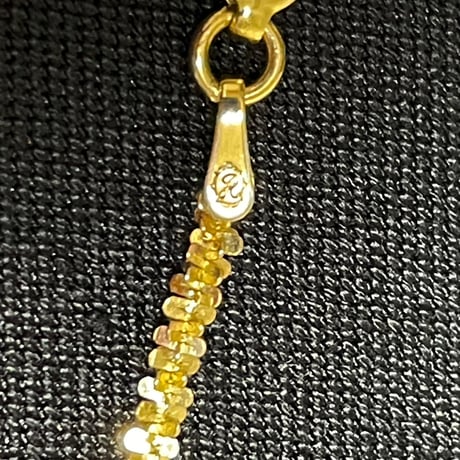 箱付き AVALANCHE 10Kイエローゴールド ツイストスパークルネックレス ゴールド 幅2mm×45cm
