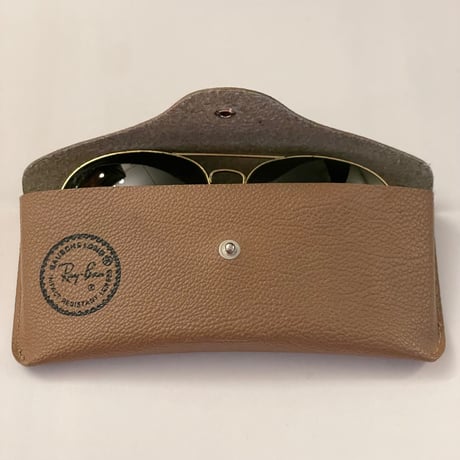 ノーブランド Ray-Banロゴケース付き AVIATOR ティアドロップサングラス ゴールド