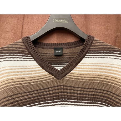 HUGO BOSS Vネックコットンセーター ブラウン×ホワイト Sサイズ