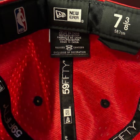 NEW ERA × NBA CHICAGO BULLS 59FIFTY メッシュベースボールキャップ レッド×ブラック 7-3/8 58.7cm