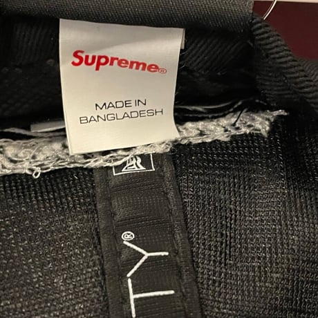 ☆タグ付き新古品☆ ステッカー付き NEW ERA × SUPREME Velour Box Logo ベロアベースボールキャップ ブラック 7-5/8 60.6cm