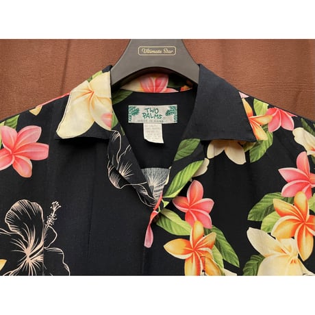 MADE IN HAWAII製 TWO PALMS 半袖花柄アロハシャツ ブラック Mサイズ