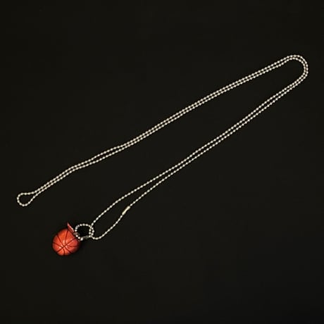 SWAGGER リンゴ型ペンダントヘッド付きボールチェーンネックレス シルバー
