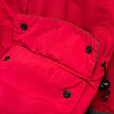 MADE IN POLAND製 90s Jack Wolfskin ナイロンマウンテンジャケット レッド Mサイズ