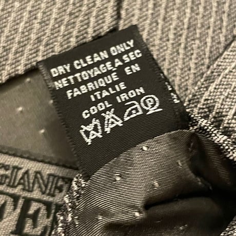 MADE IN ITALY製 GIANFRANCO FERRE ストライプ柄シルクウールネクタイ シルバーグレー