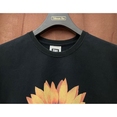 MADE IN JAPAN製 SWAGGER ひまわりプリントTシャツ ブラック Mサイズ