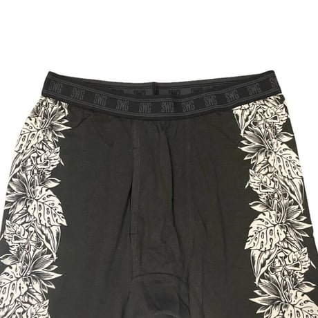 ☆タグ付き新古品☆ MADE IN JAPAN製 SWAGGER クロスボタニカル柄レギンス ブラック Fサイズ