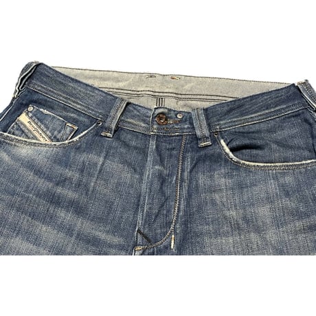 MADE IN ITALY製 DIESEL デニムハーフパンツ インディゴ W30サイズ