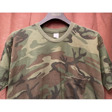 ポケット付きミリタリーTシャツ 迷彩