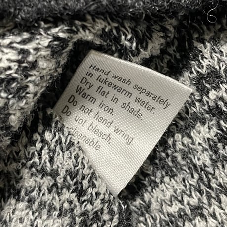 MADE IN ITALY製 BARNEYS NEWYORK 襟付きVネックセーター ホワイト×ブラック 46サイズ