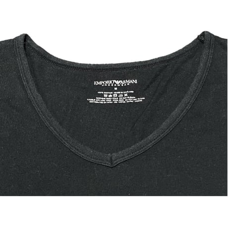 EMPORIO ARMANI 無地半袖VネックTシャツ ブラック Mサイズ