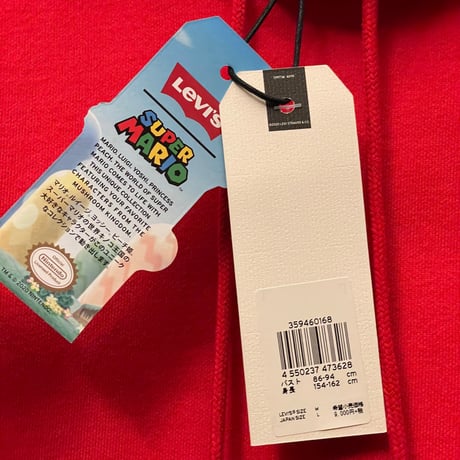 ☆タグ付き新古品☆ Levi's × SUPER MARIO コラボレーションプルオーバーパーカー レッド Mサイズ