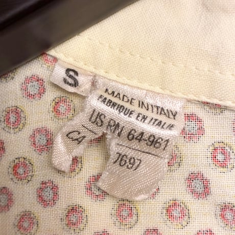 MADE IN ITALY製 80s UNITED COLORS OF BENETTON 小紋柄 長袖シャツ イエロー Sサイズ