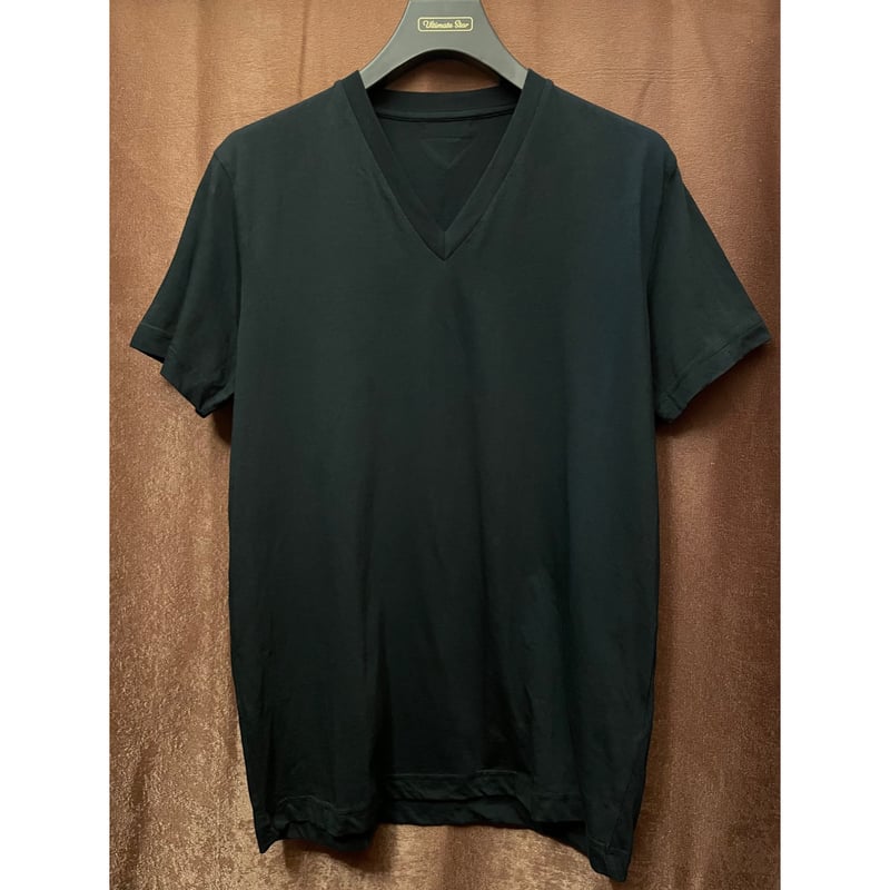 PRADA VネックコットンTシャツ ブラック Sサイズ | Ultimate Star