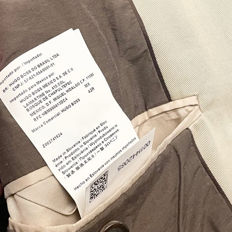 MADE IN SLOVENIA製 HUGO BOSS スタンドカラーコットンテーラードジャケット ベージュ 52サイズ