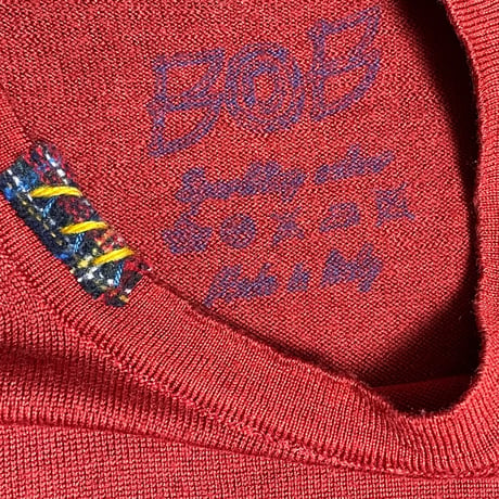 MADE IN ITALY製 BOB ダメージ加工メリノウールセーター レッド Lサイズ
