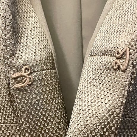 MADE IN ITALY製 ARMANI COLLEZIONI ノーカラージャケット シャンパンゴールド 38サイズ