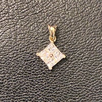 箱付き 10金製 AVALANCHE 10Kイエローゴールド ジルコニアペンダントヘッド ゴールド 縦1.8cm×横1.2cm