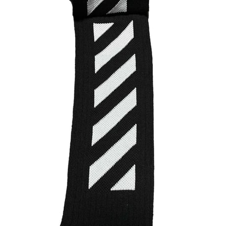 ★新品★ MADE IN ITALY製 2021-22FW OFF-WHITE ソックス DIAG MID LENGHT SOCKS BLACK WHITE OMRA001F21KNI0031001