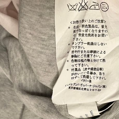 MADE IN ITALY製 DOLCE & GABBANA VネックレイヤードTシャツ グレー×ピンク 44サイズ