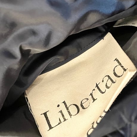 ▲訳あり商品▲ MADE IN JAPAN製 Libertad der baile リバーシブルMA-1ジャケット ネイビー×カモフラ柄 Mサイズ