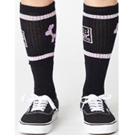 ★新品★ MADE IN JAPAN製 BBB NIGHT パイル編みチューブソックス ブラック×ピンク Fサイズ ユニセックス着用可能