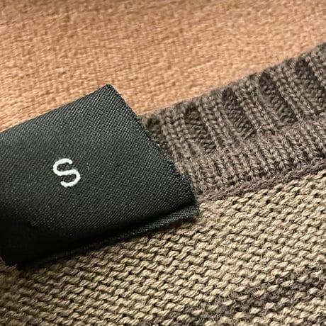 HUGO BOSS Vネックコットンセーター ブラウン×ホワイト Sサイズ
