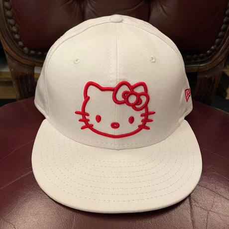 MADE IN USA製 NEW ERA × HELLO KITTY コラボレーションベースボールキャップ ホワイト 7-3/4 61.5cm