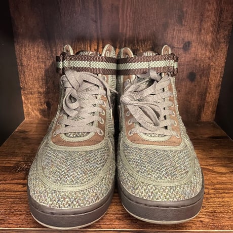 限定モデル NIKE VANDAL SUPREME HI PREMIUM × HARRIS TWEED WMNS ハイカットスニーカー グリーン×ブラウン WUS11/28cm