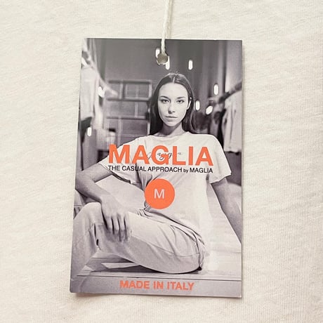 ★新品★ MADE IN ITALY製 MAGLIA 2024年SSモデル「APERITIVO」バックプリントクルーネックTシャツ ホワイト S～Lサイズ